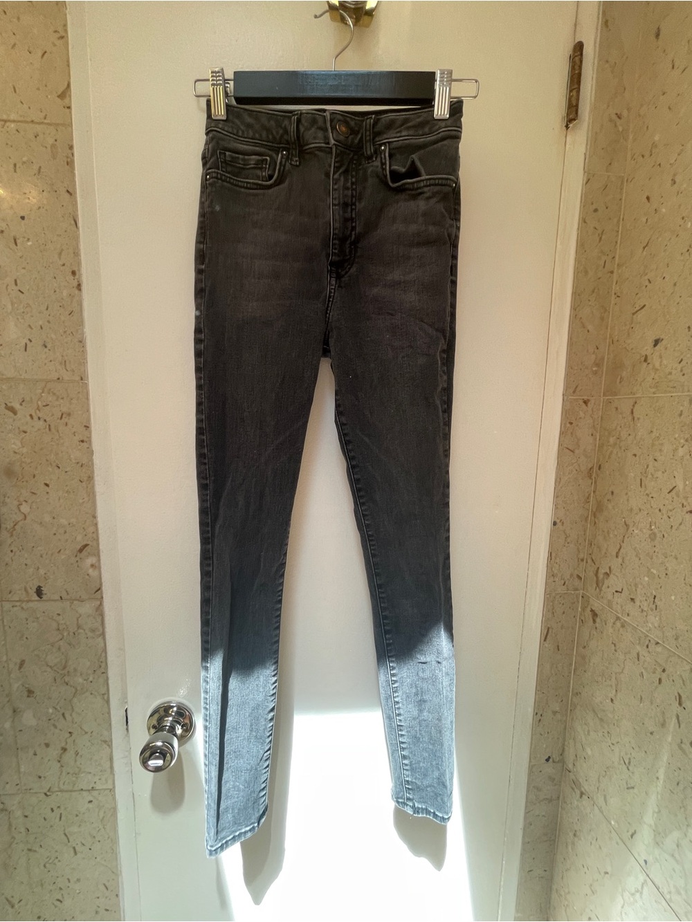 Women's High-Rise Skinny Jeans — Black Wash